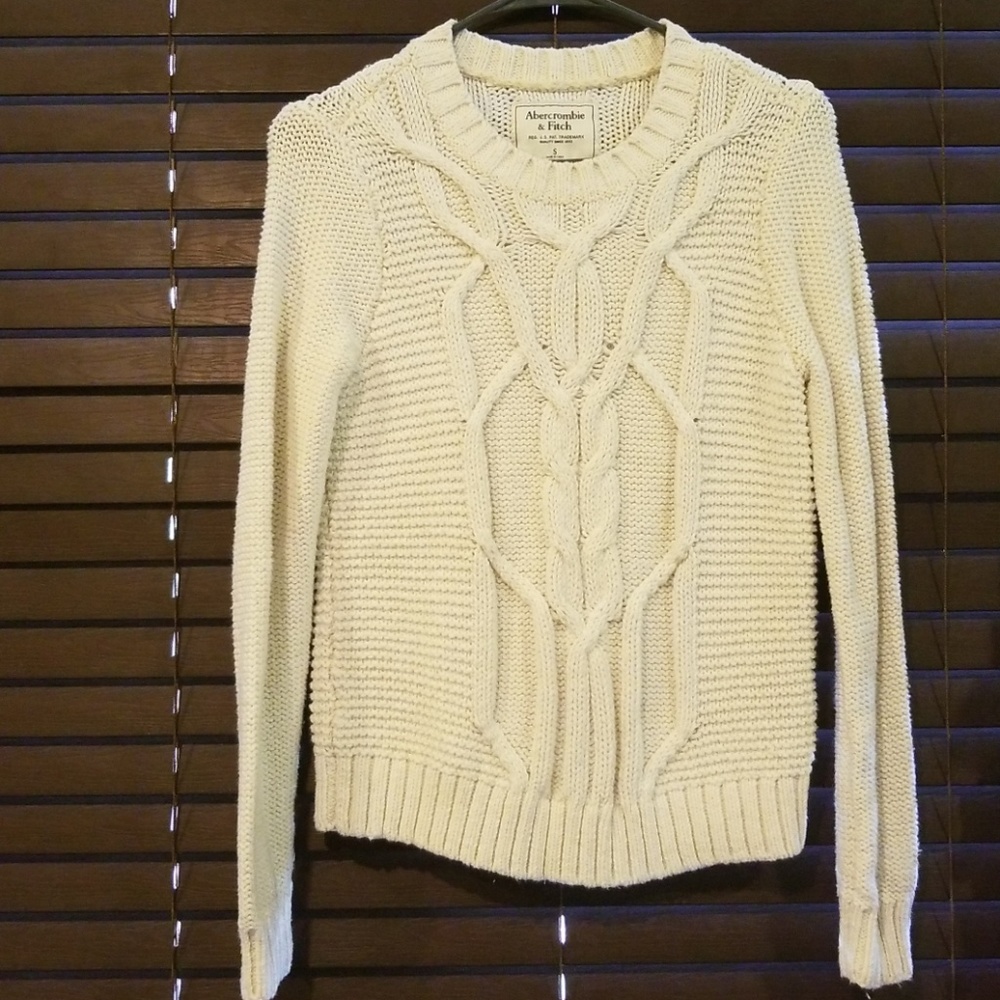 NWOT knit sweater